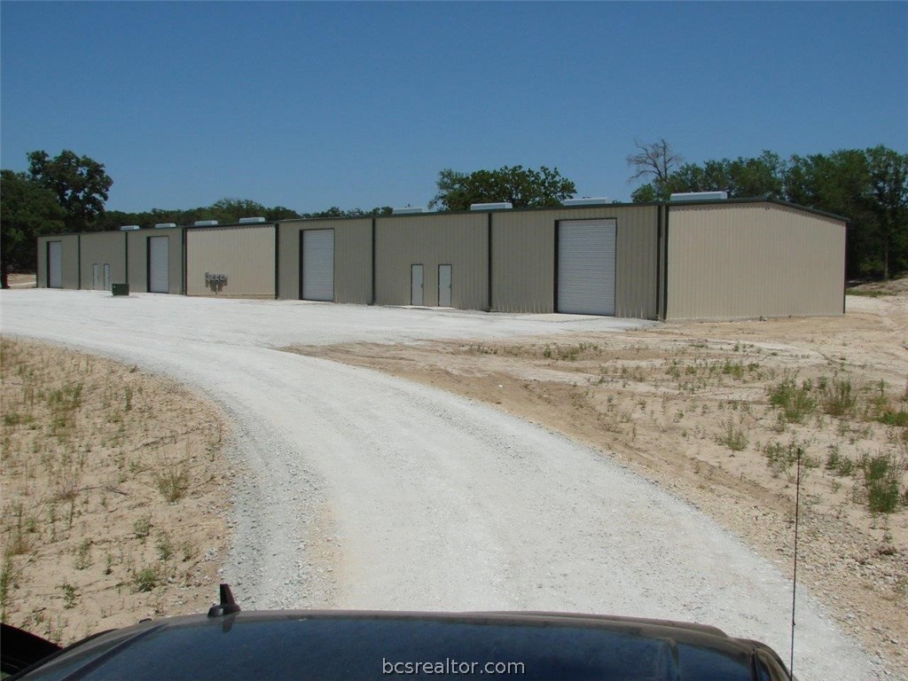 6240 Fourwinds Drive S Property Photo 2