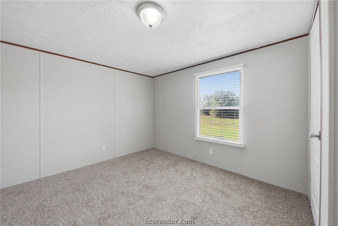 10854 Winn Road Property Photo 16