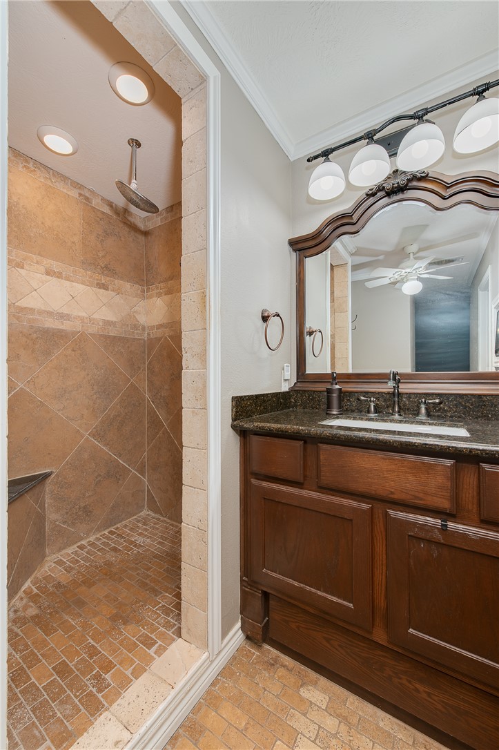 4901 & 4945 Leonard Road Property Photo 23