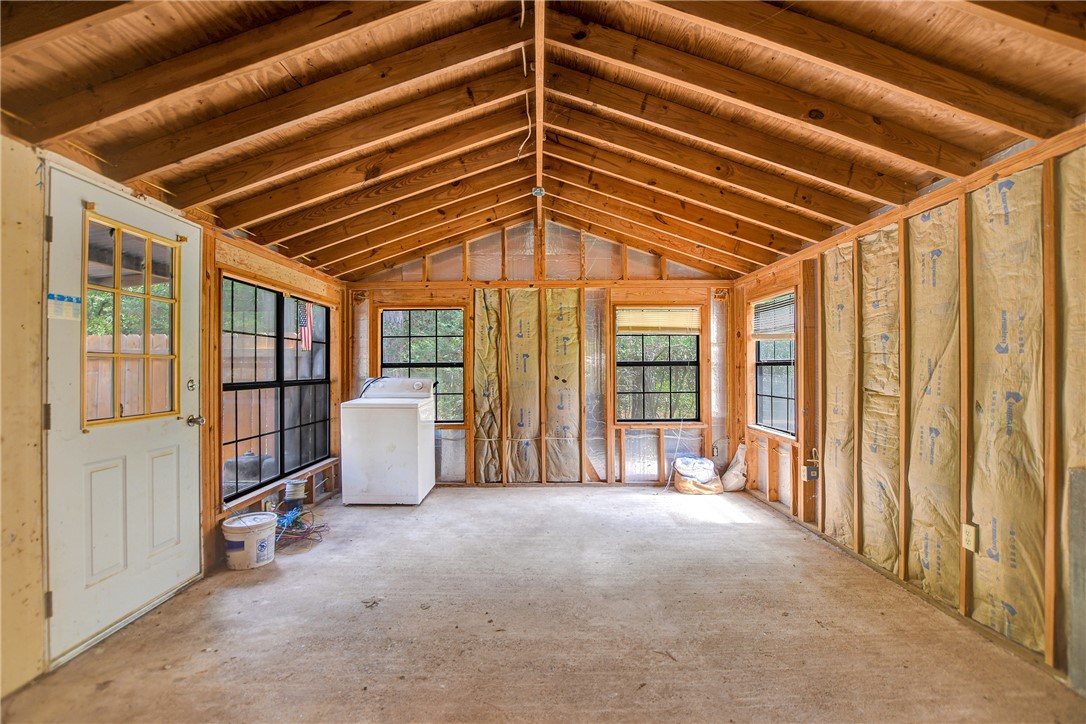 9175 Rocky Ridge Lane Property Photo 24