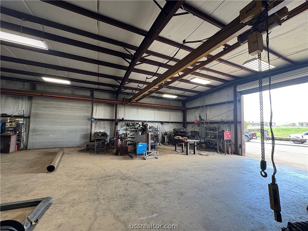 729 North Harvey Mitchell Parkway Property Photo 7