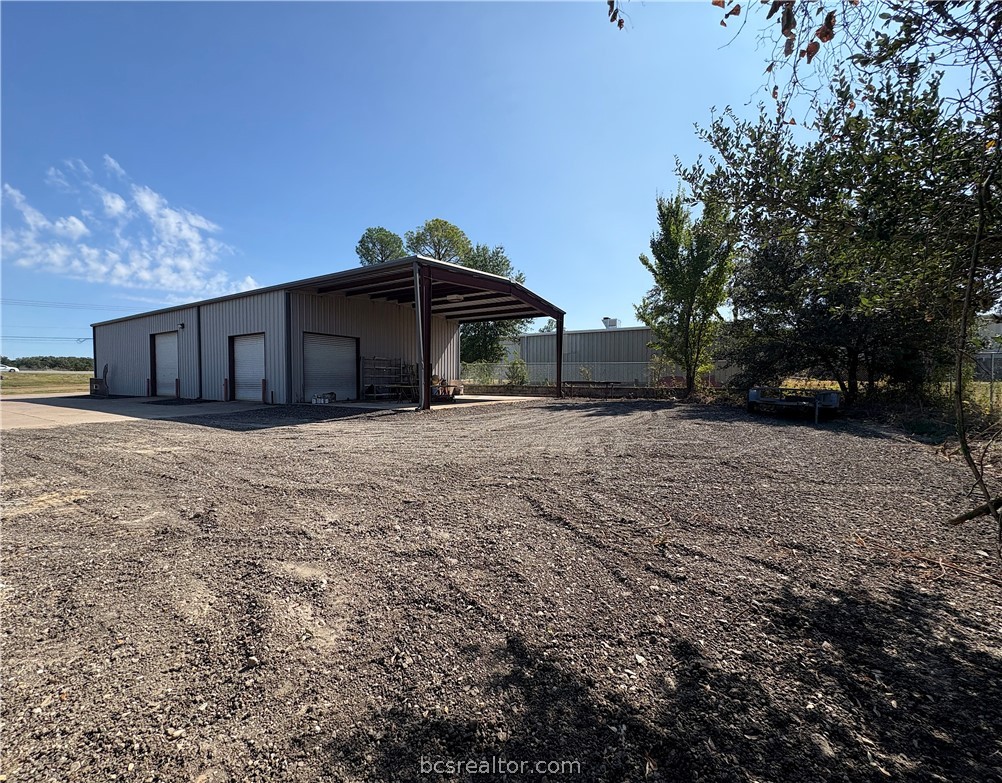 729 North Harvey Mitchell Parkway Property Photo 10