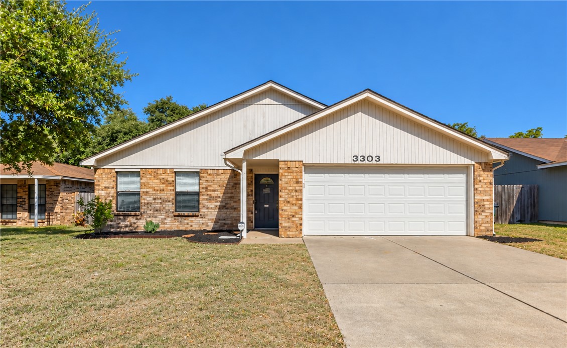 3303 Coastal Drive Property Photo 1