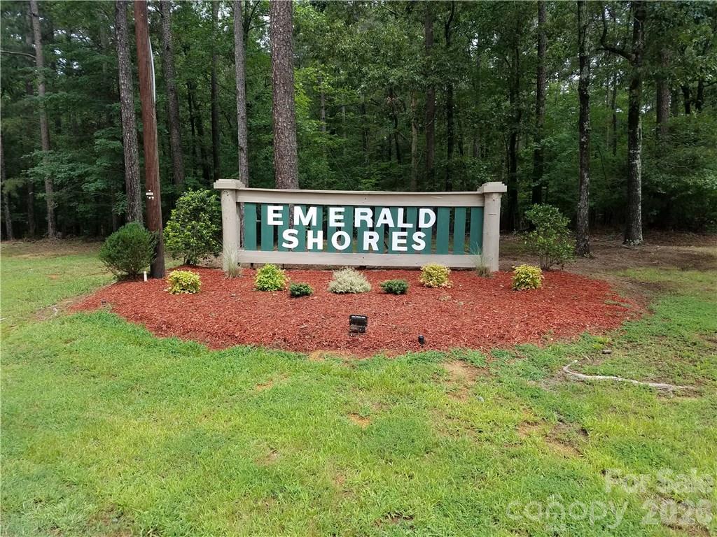 Lot 41 & 42 Emerald Shores Road Lot 41 & 42 Property Photo 2
