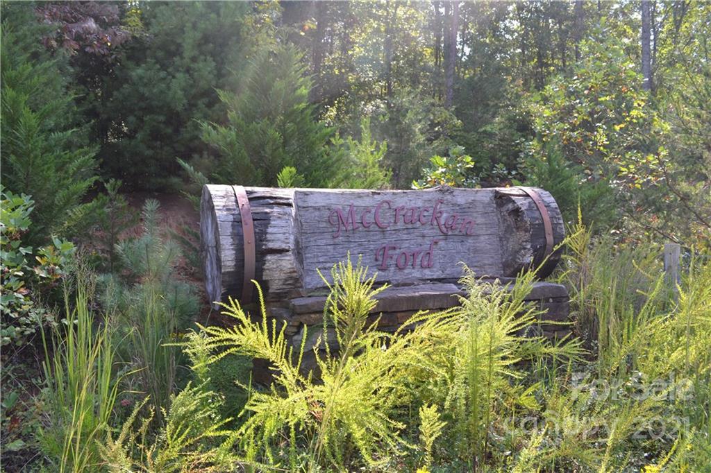 1847 Ford Lane 17 Property Photo 1