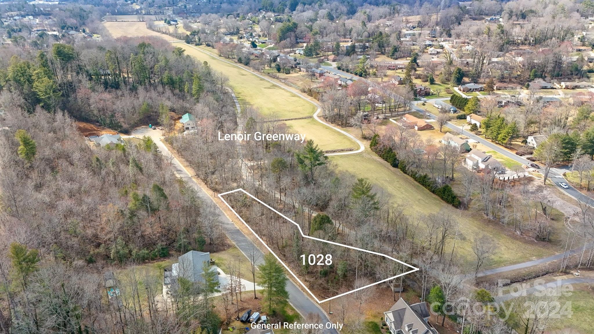1028 Williamsburg Drive Property Photo 1