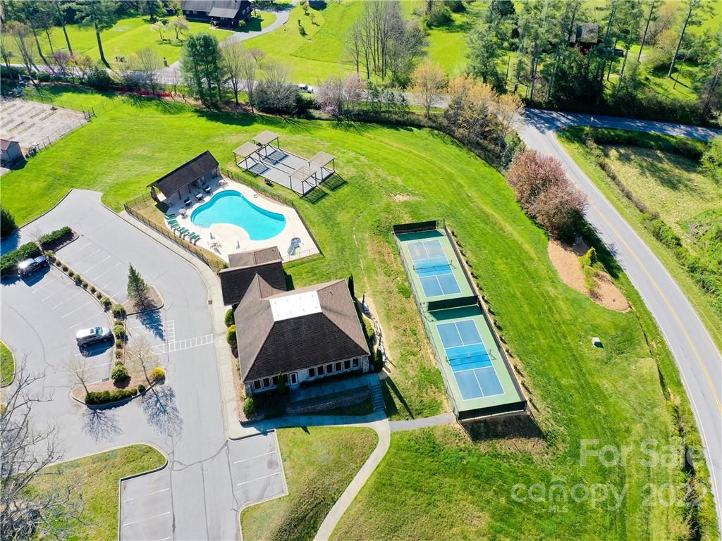 90 Mountain Crest Drive 30 Property Photo 29