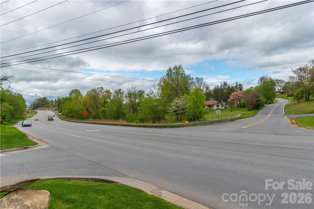 0000 New Leicester Highway Property Photo 10