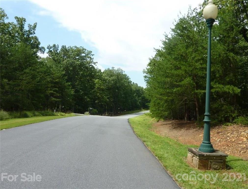 159 Wyle Wood Loop 38 Property Photo 2