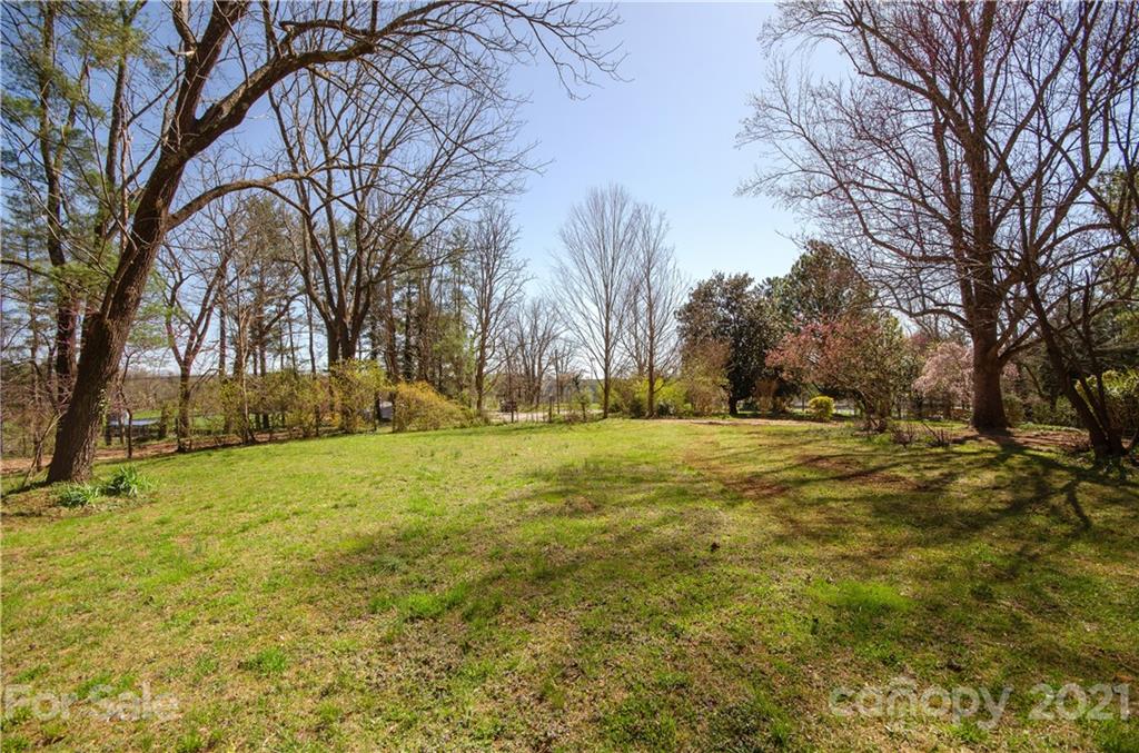 93 & 95 Springside Road Property Photo 28