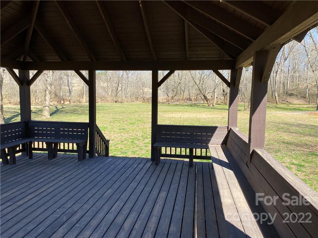 000 Bridge Lane 42 Property Photo 10