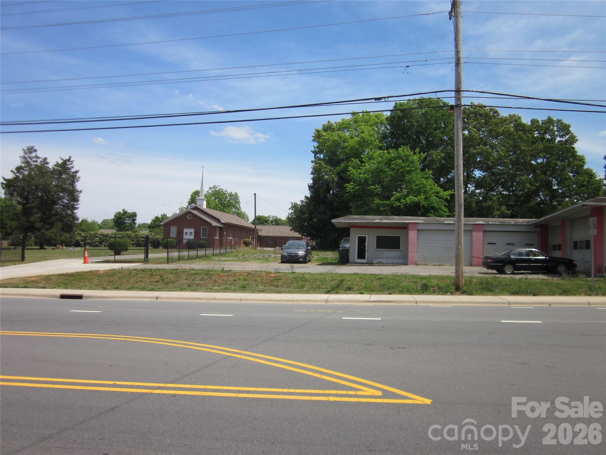 15105 Old Statesville Road Property Photo 4