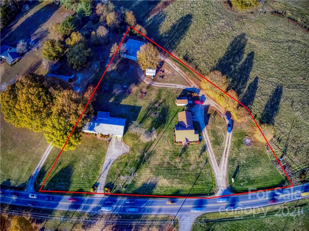 768 River Highway Property Photo 47