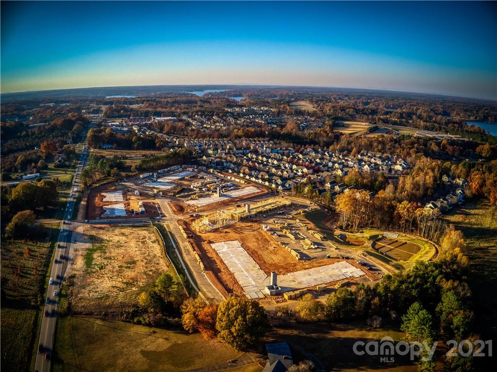 768 River Highway Property Photo 41