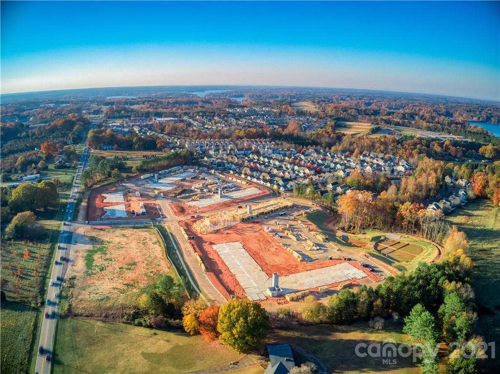 768 River Highway Property Photo 42