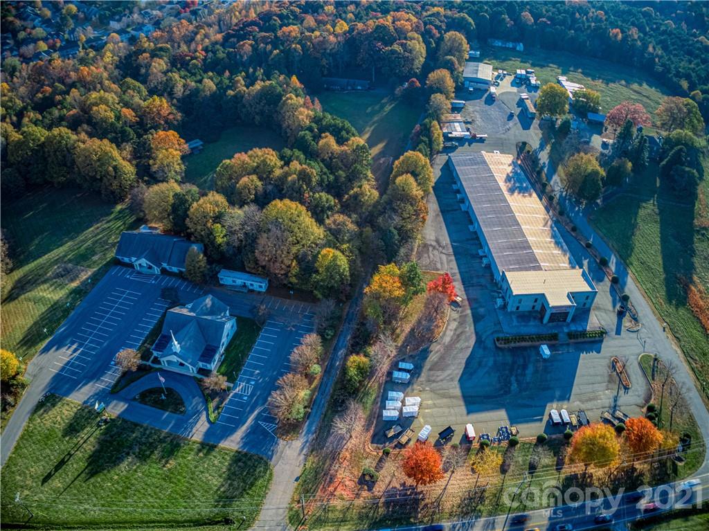 768 River Highway Property Photo 44