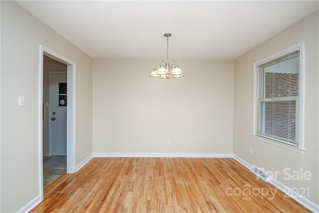 2599 Lewis Drive Property Photo 15
