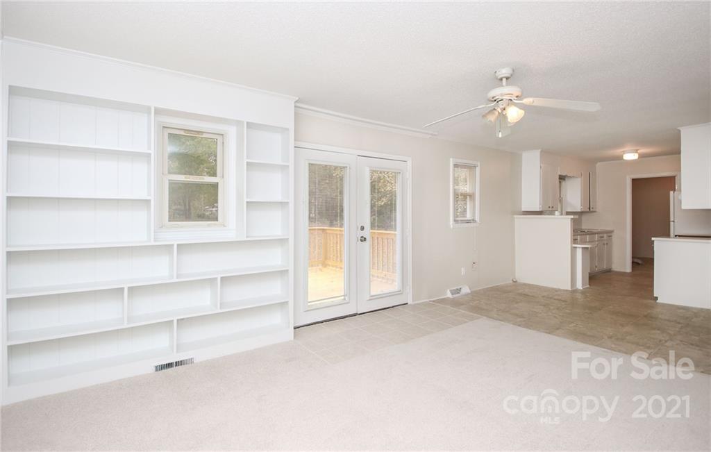 2599 Lewis Drive Property Photo 17