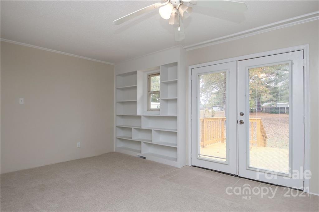 2599 Lewis Drive Property Photo 26