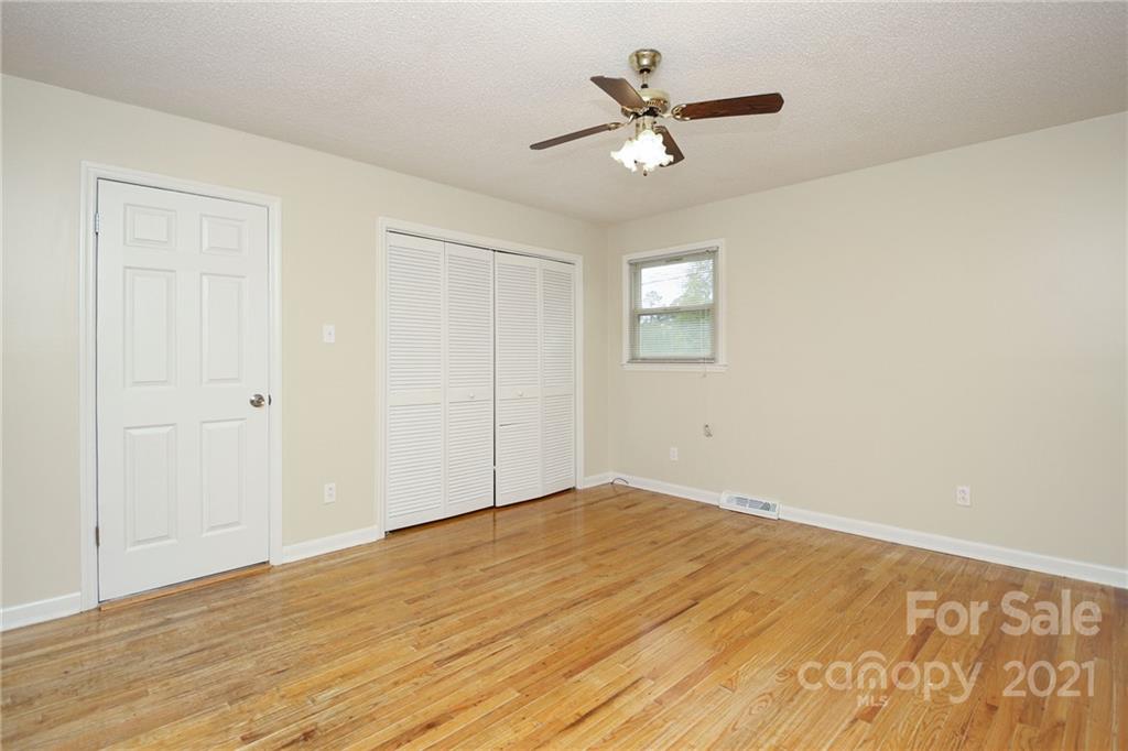 2599 Lewis Drive Property Photo 40