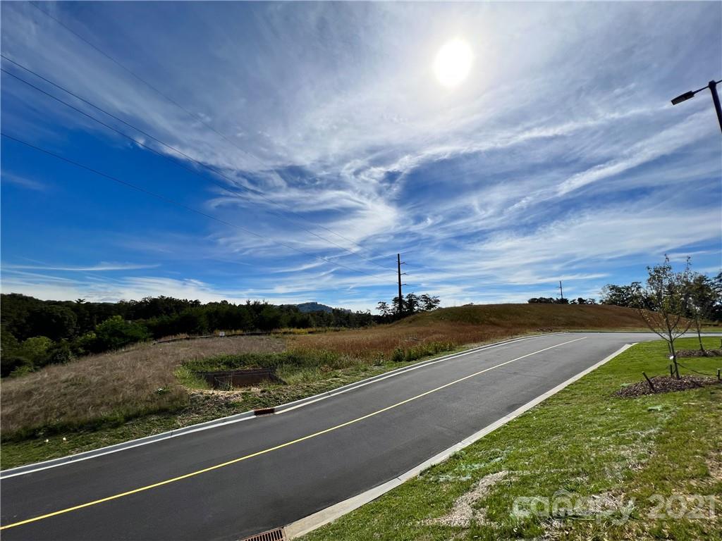 99999 Northridge Commons Parkway 1 Property Photo 7