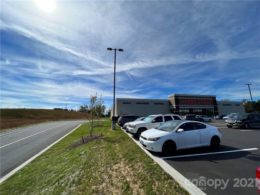 99999 Northridge Commons Parkway 1 Property Photo 8