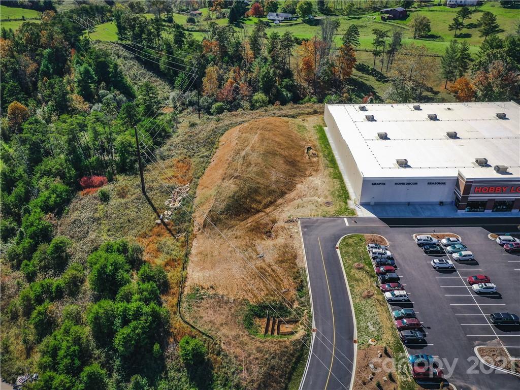 99999 Northridge Commons Parkway 1 Property Photo 11