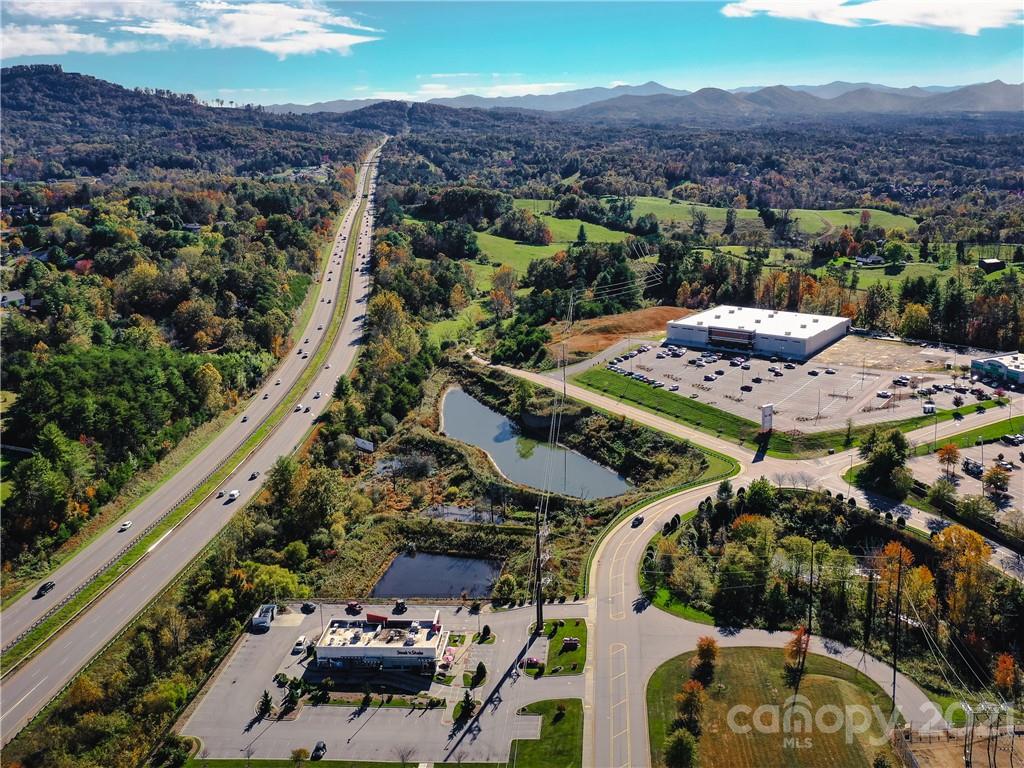 99999 Northridge Commons Parkway 1 Property Photo 12