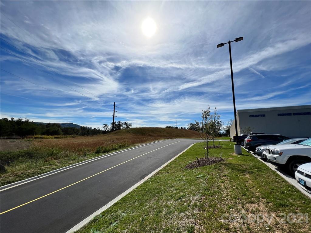 99999 Northridge Commons Parkway 1 Property Photo 17