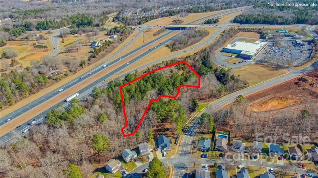 8112 Cambridge Commons Drive Property Photo 15