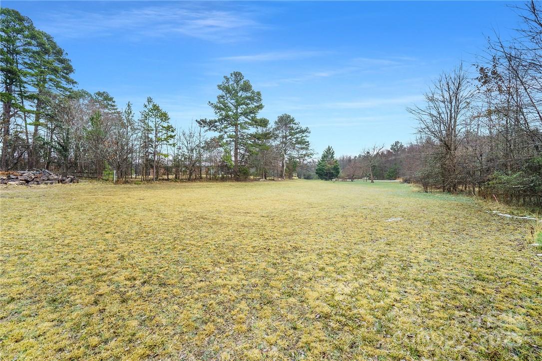 13320 Mallard Creek Road Property Photo 21