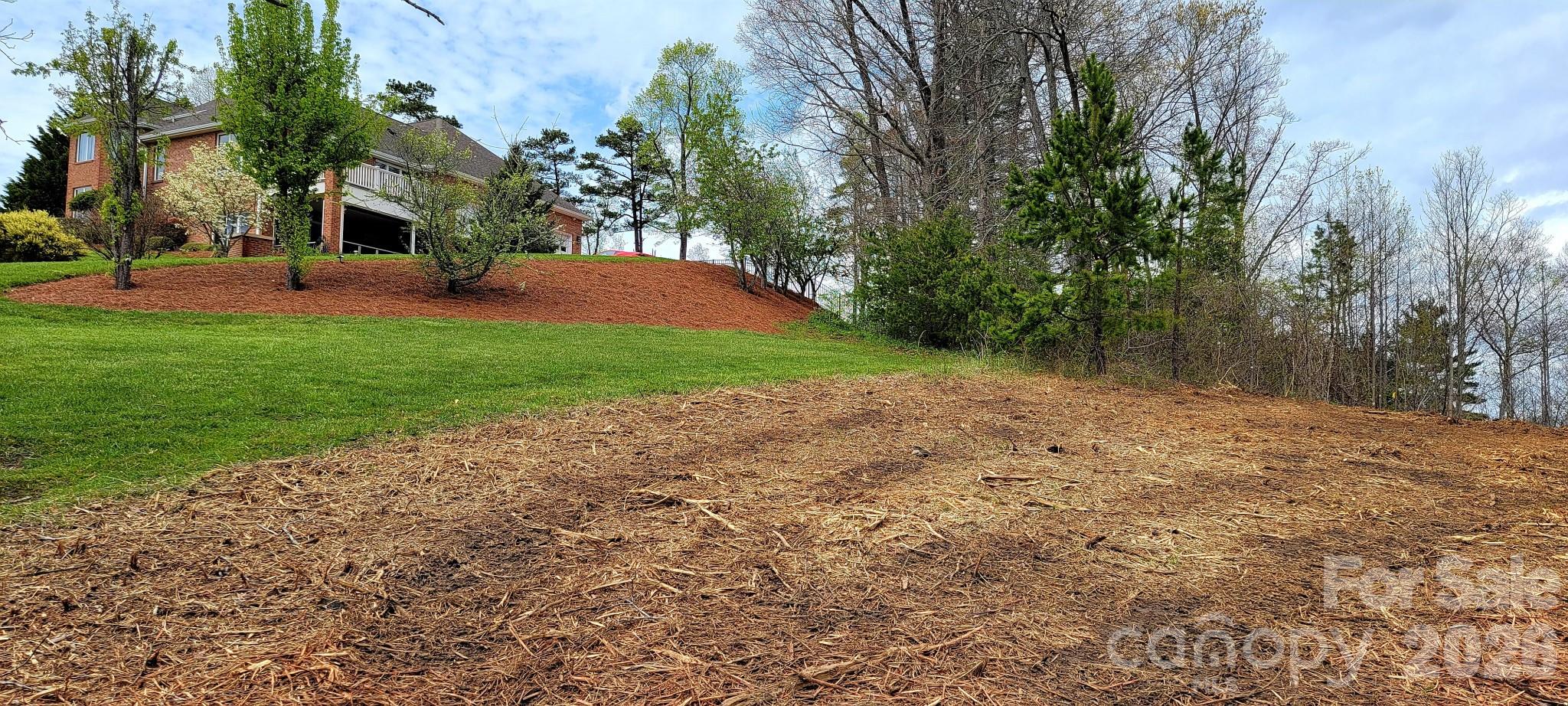 8 English Hills Drive Property Photo 13