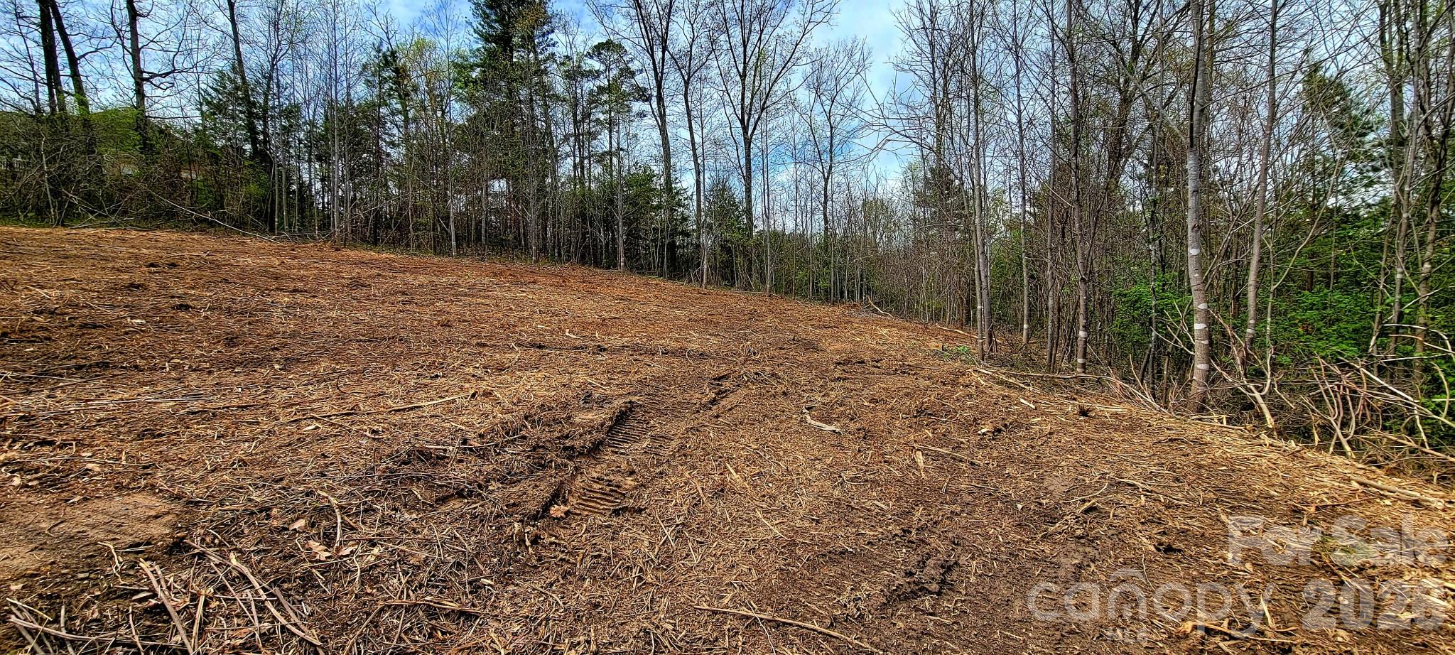 8 English Hills Drive Property Photo 14