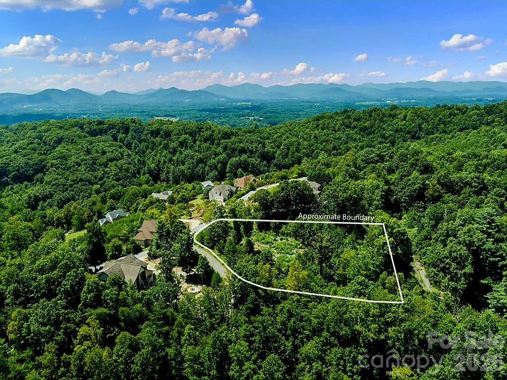 8 English Hills Drive Property Photo 19