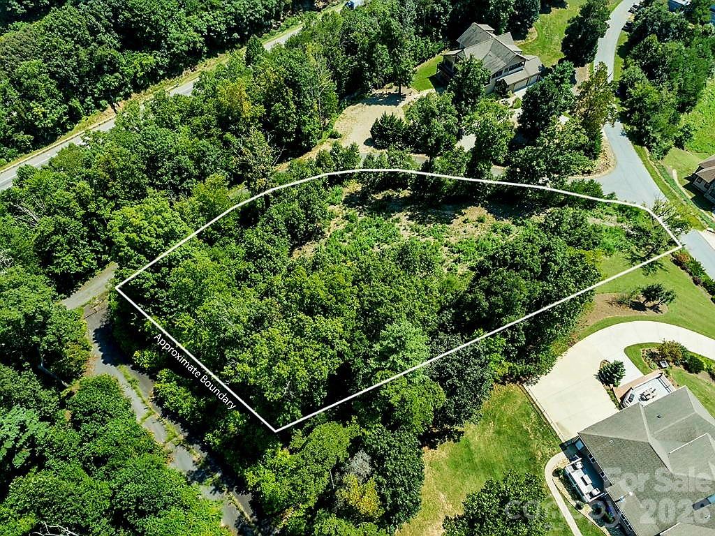 8 English Hills Drive Property Photo 23