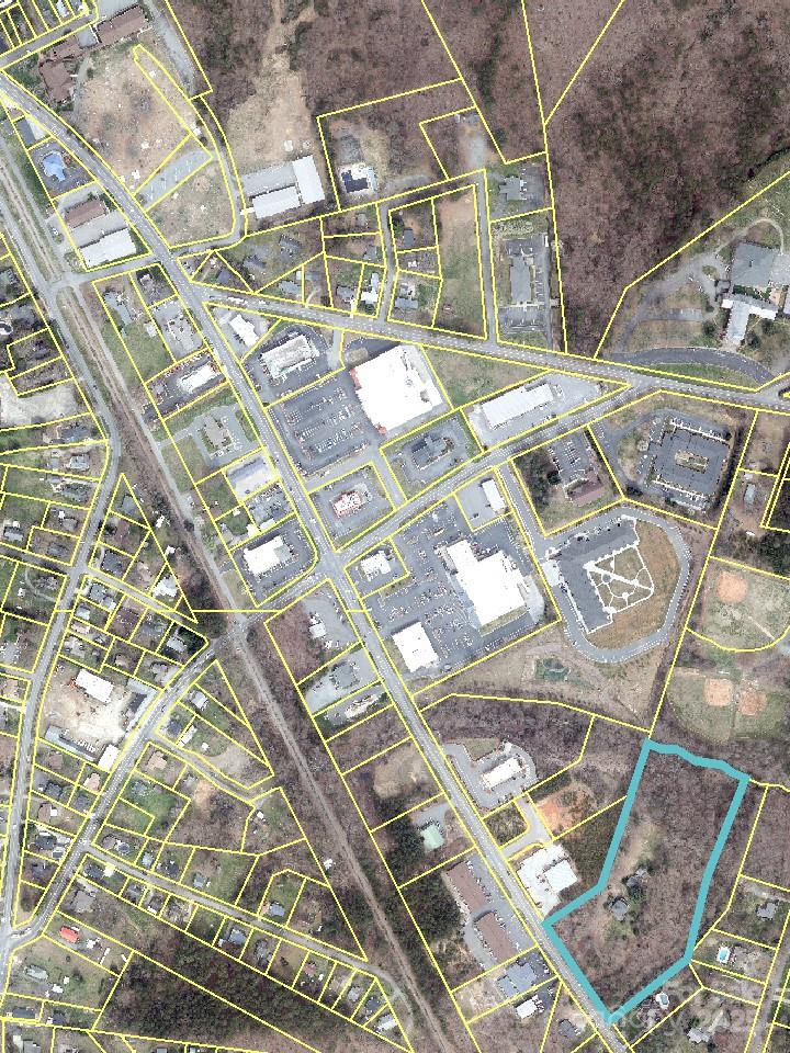 601 Highway 27 Highway Property Photo 4