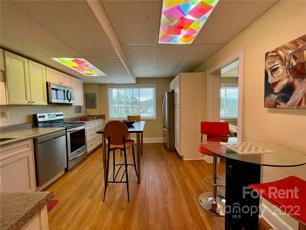 42 Main Street A Property Photo 3