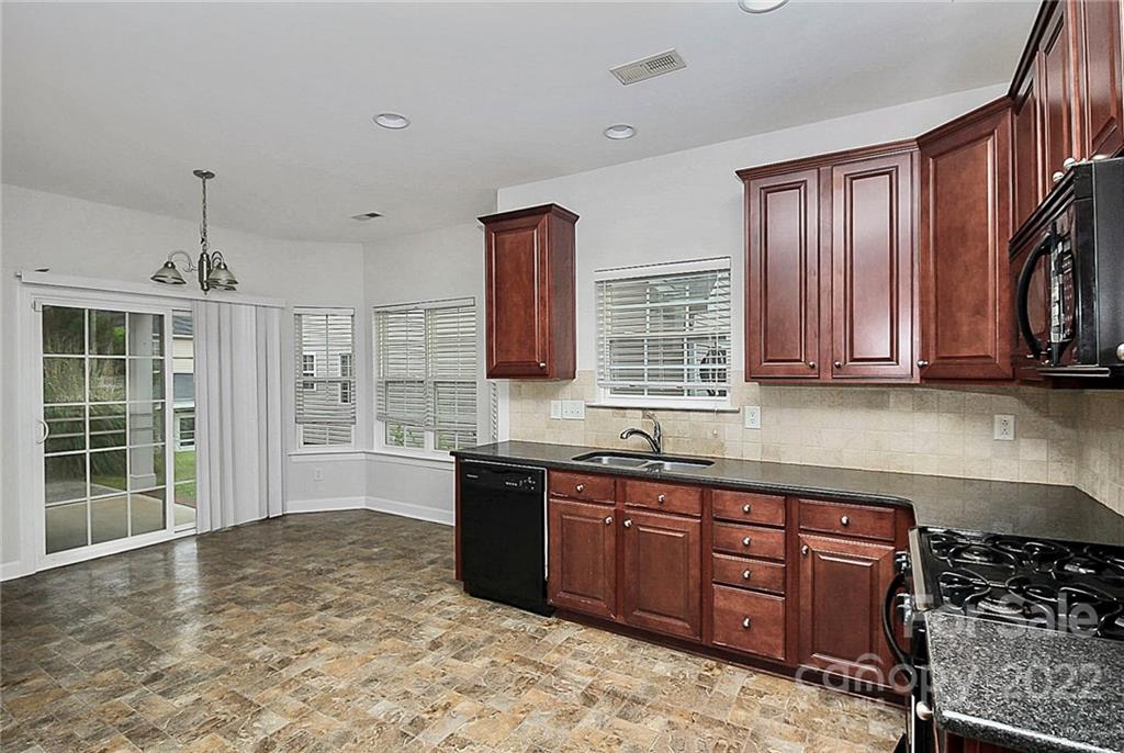 517 Dockside Lane Property Photo 15