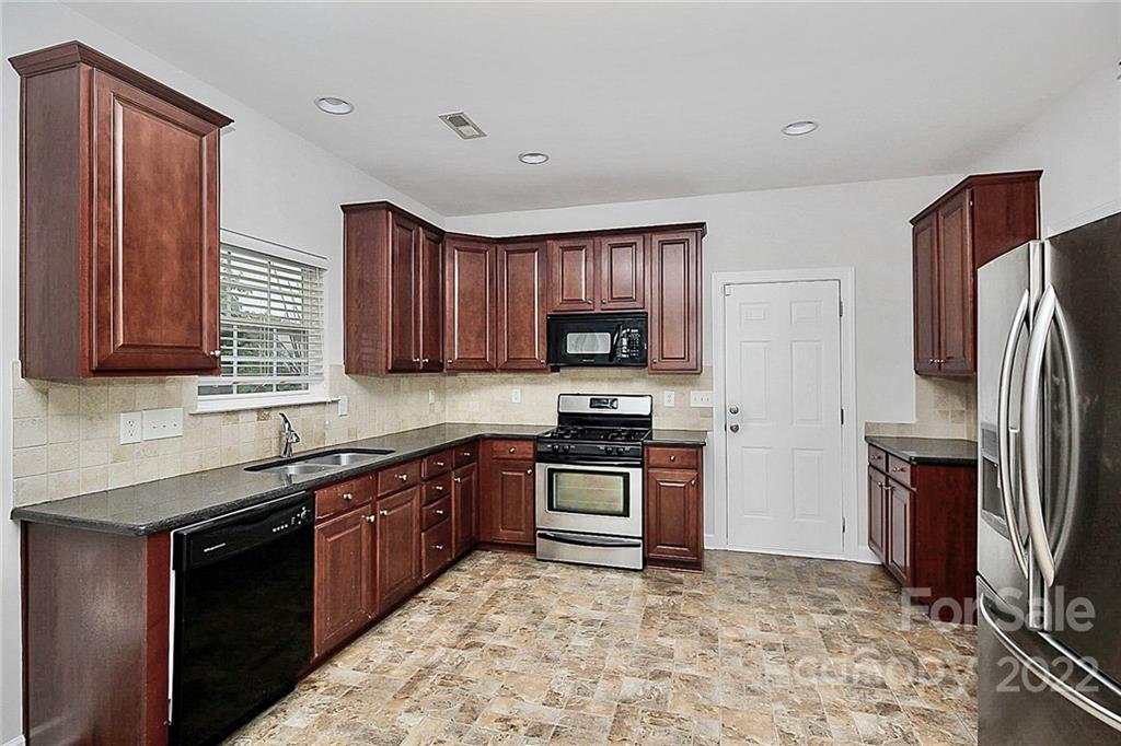 517 Dockside Lane Property Photo 17