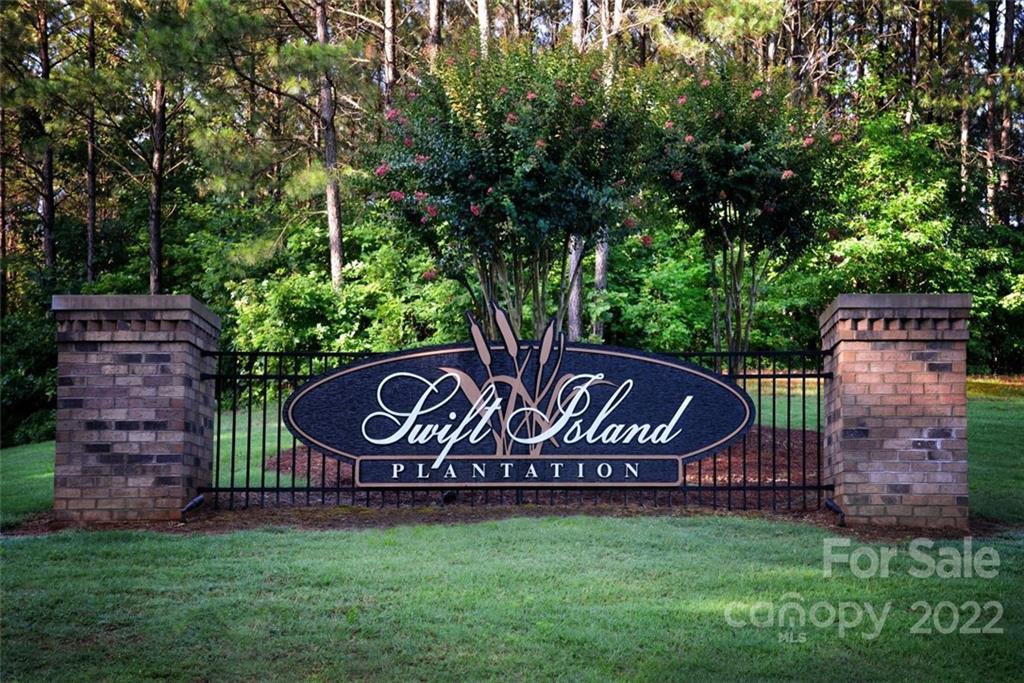 129 Plantation Way 78 Property Photo 1
