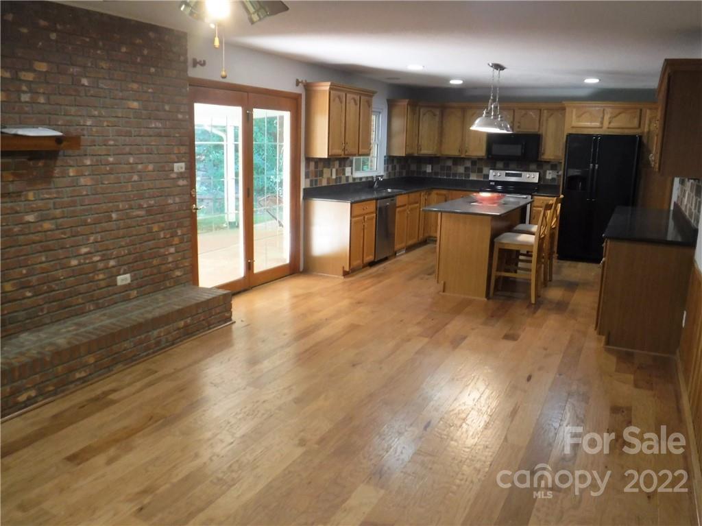 124 New Rockwood Road Property Photo 16