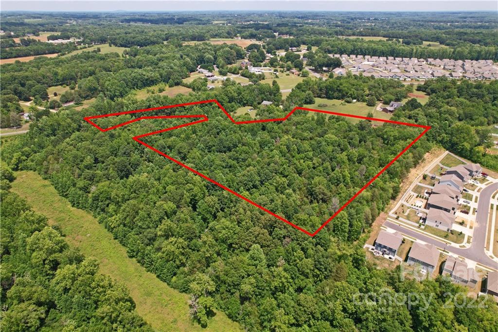 1540 Coddle Creek Highway Property Photo 2