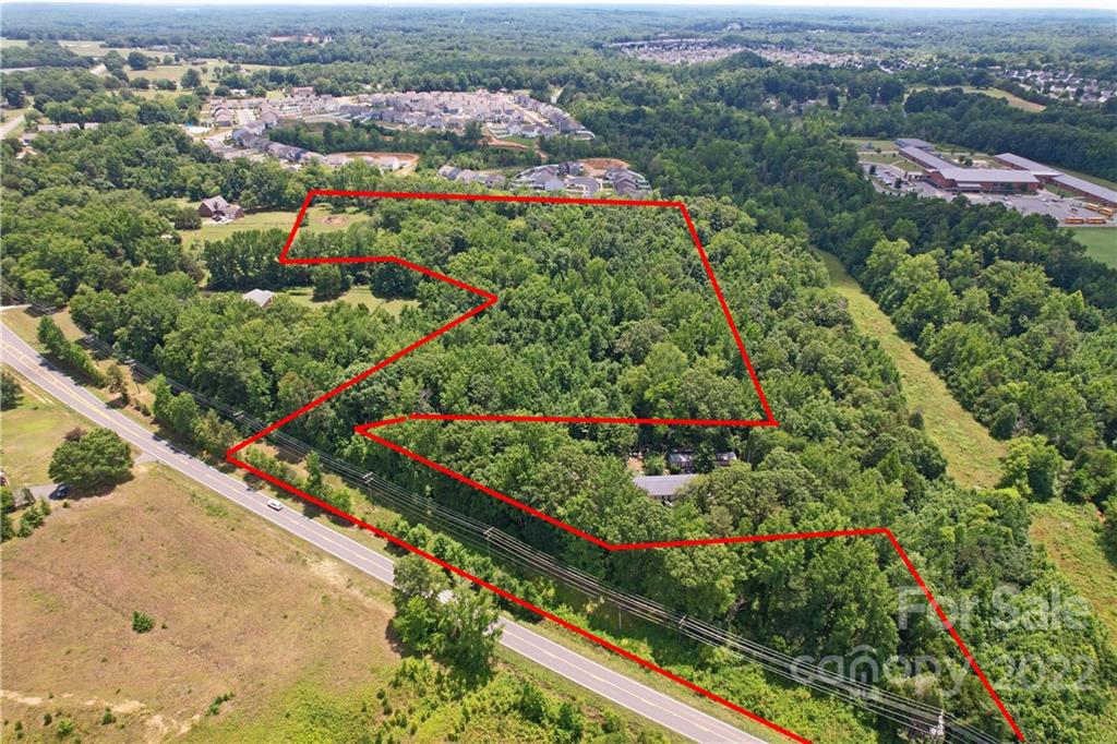 1540 Coddle Creek Highway Property Photo 3