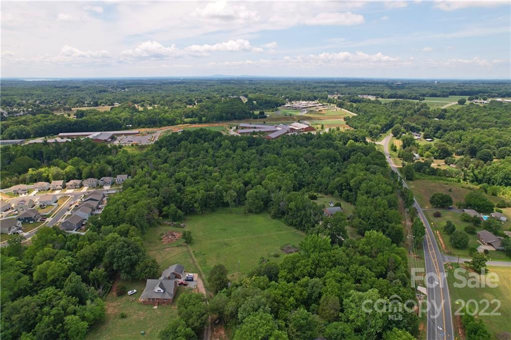 1540 Coddle Creek Highway Property Photo 9