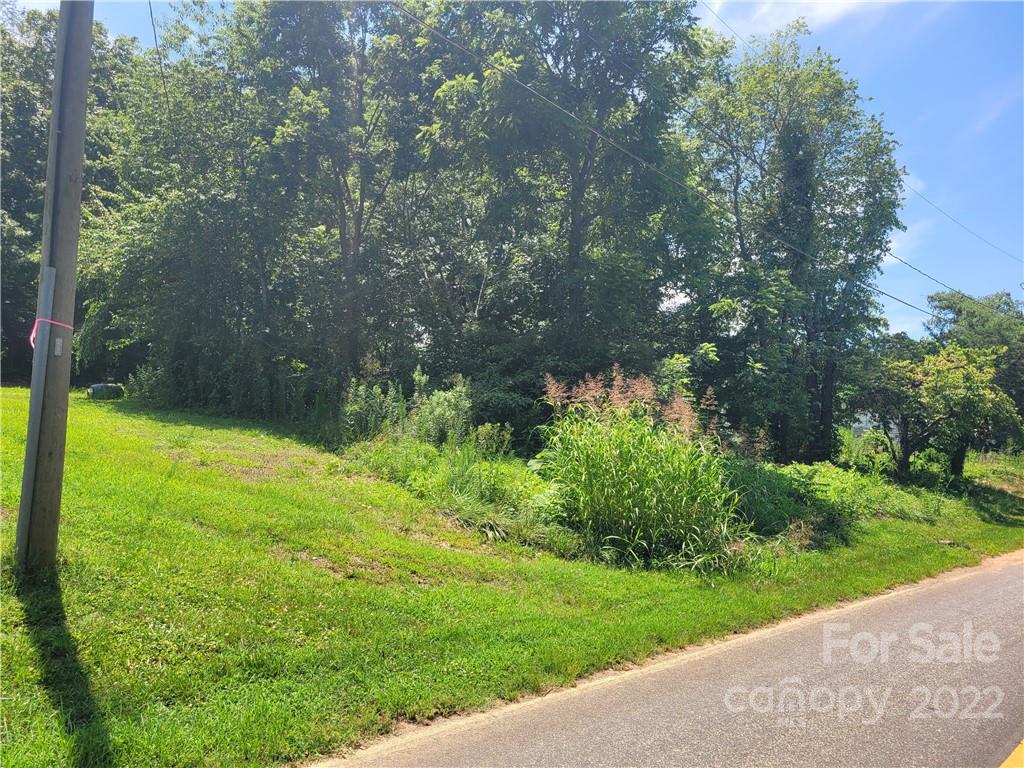 130 Tomlinson Avenue Property Photo 5