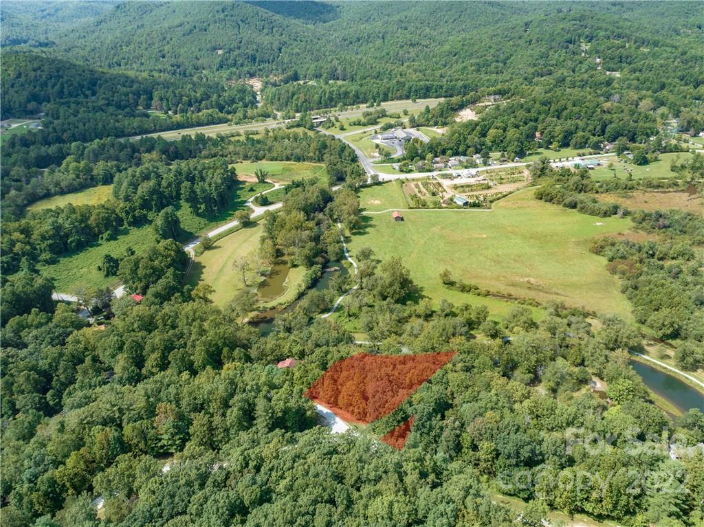 00 Summit Landing Drive 3 Property Photo 11