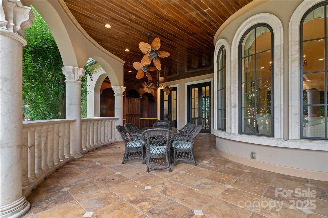 18019 Harbor Light Boulevard Property Photo 37