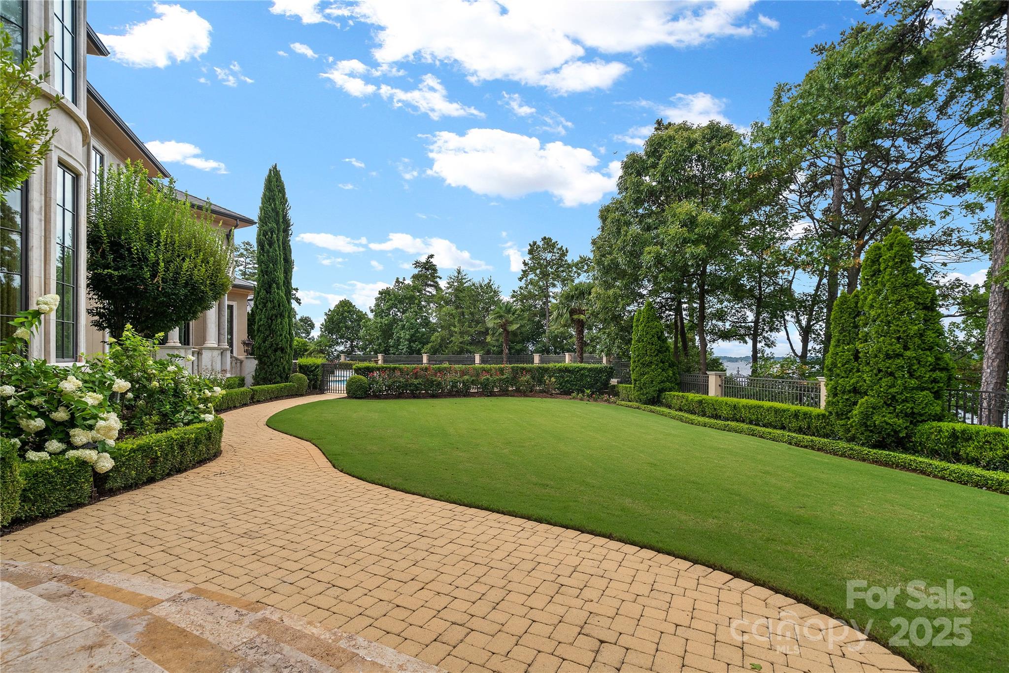 18019 Harbor Light Boulevard Property Photo 38