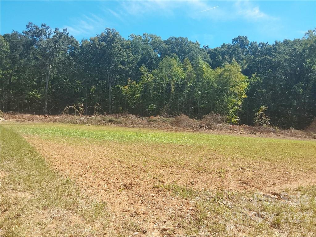 00 Requa Road Property Photo 3