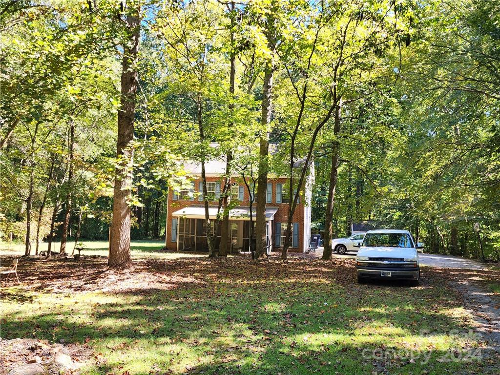 583 Roanoke Drive Property Photo 19